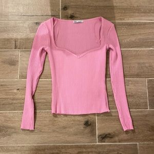 Zara top size small. Never worn.